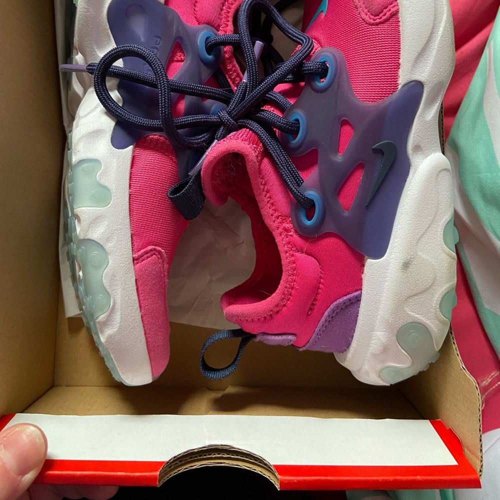 Nike shoes